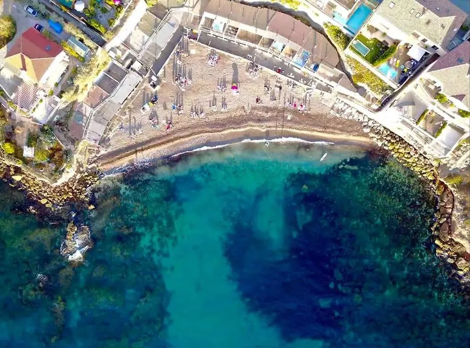 Апартаменты Studio Terrasse Bord De Mer - Entre Calanques Et Collines Марсель